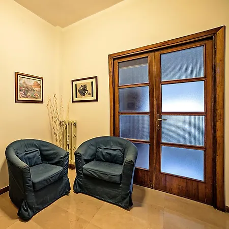 Corso Di Francia Couette-café Rome