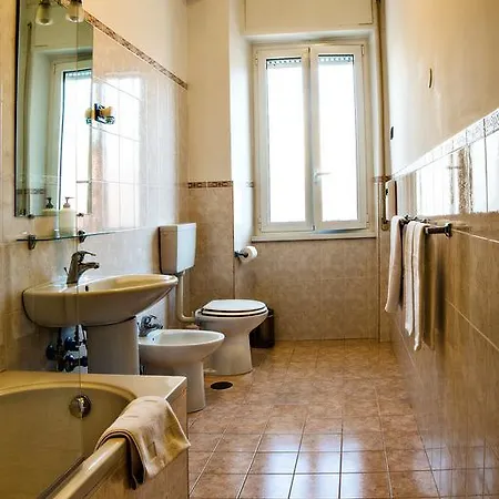 Bed & Breakfast Corso Di Francia 2*